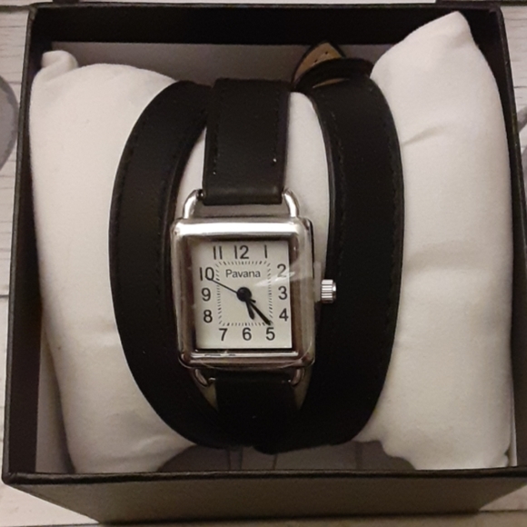 Jewelry - Picture 1 of 2